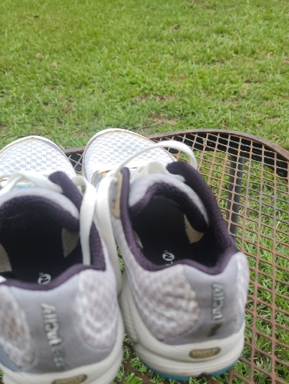 Merrell Lightweight Running Shoe - Picture 11 of 14